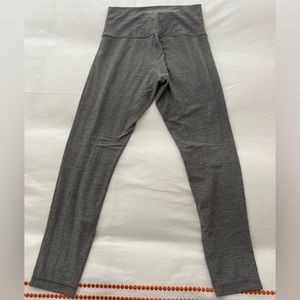 Lululemon Wunder Under 25”